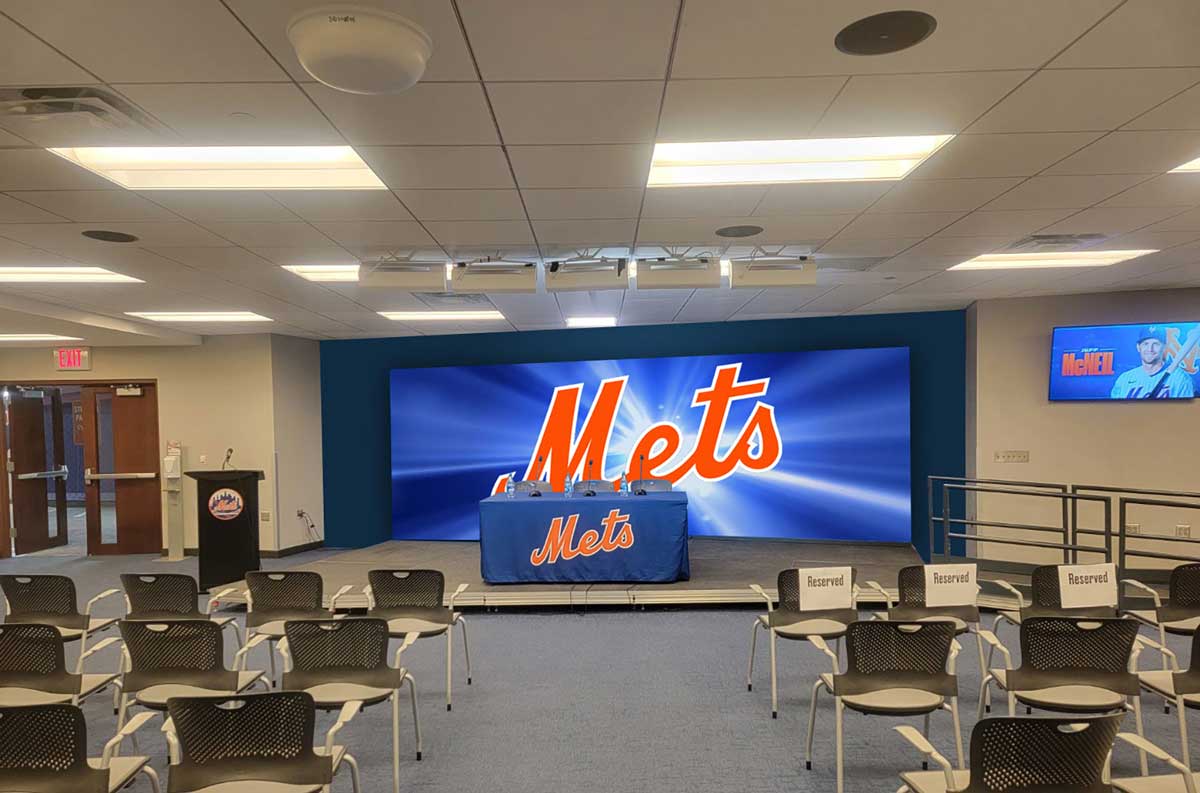 Mets interview room